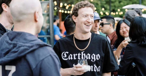 Phong cách Mark Zuckerberg sau 20 năm điều hành Facebook